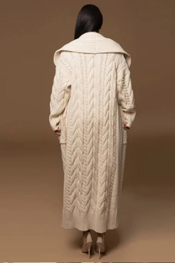 Knitted White Lapel Woolen Double Pocket Overcoat