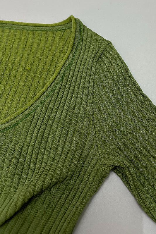 Chic Tie-Front Cropped Ribbed Knit Cardigan for Style