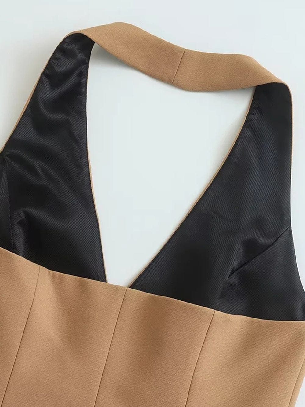 Backless Sleeveless Chic - Fashionpara