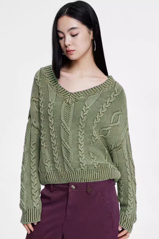 PrincessAce V-Neck Cable Knit Sweater for Effortless Style
