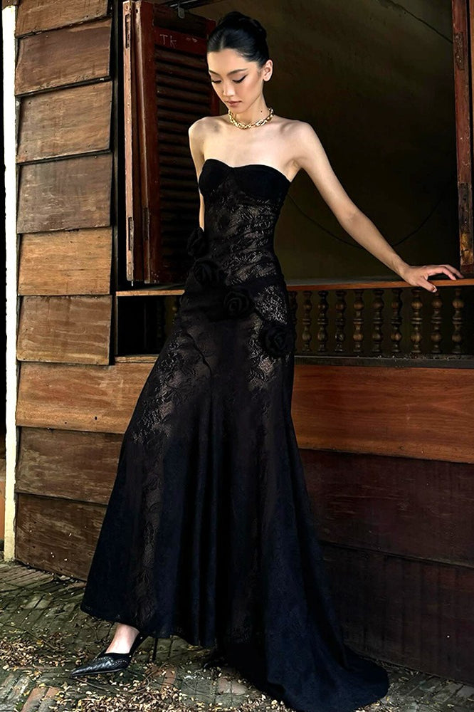 Floral Lace Strapless Sweetheart 3D Rosette Mermaid Gown