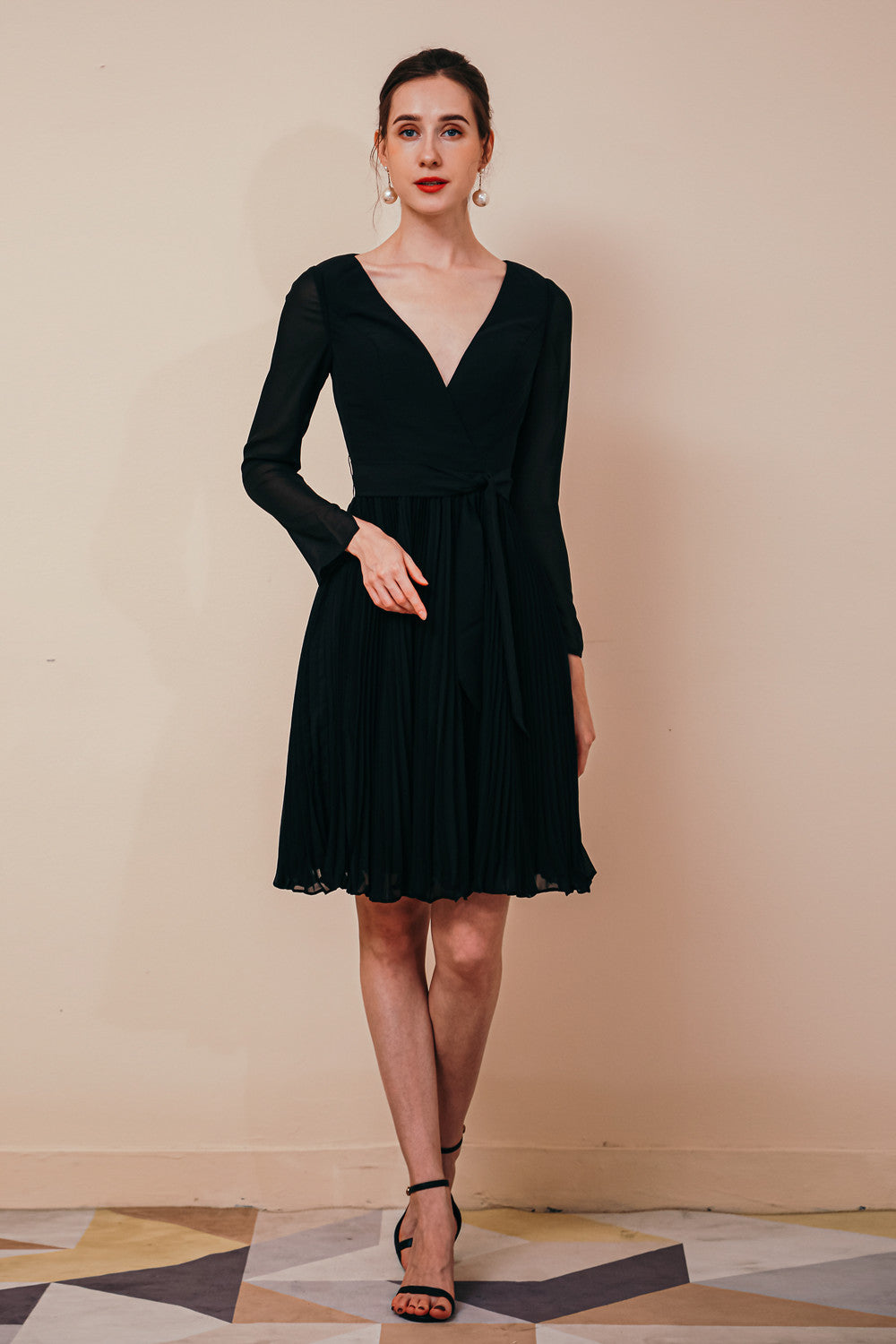 Deep V-neck Long sleeves Bowtie Little Black Dress
