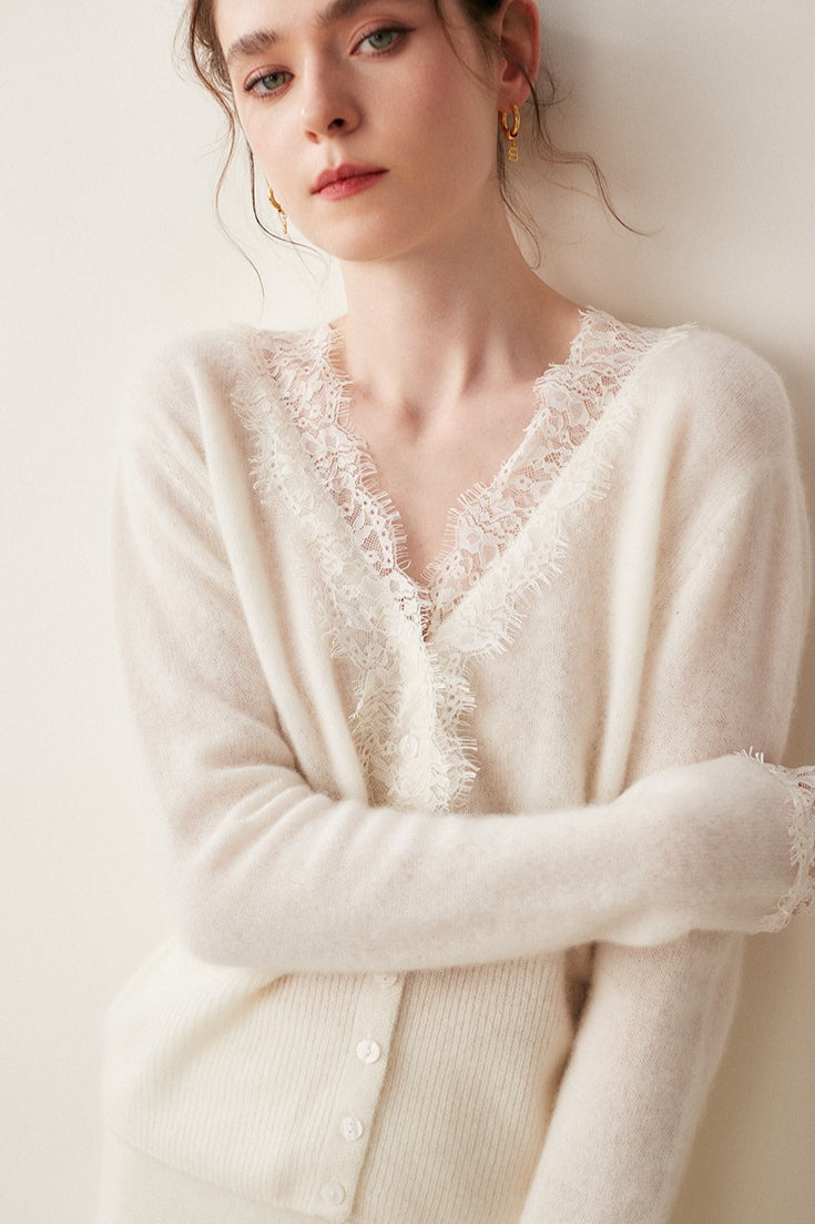Luxe Cashmere V-Neck Cardigan with Elegant Lace Trim
