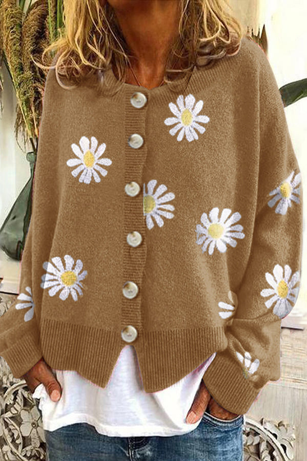 Chrysanthemum Embroidered Cardigan Coat for Elegant Style