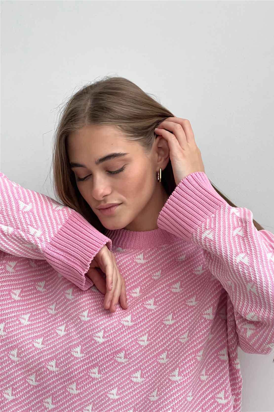 PrincessAce Sailboat Pattern Crew Neck Knit Sweater