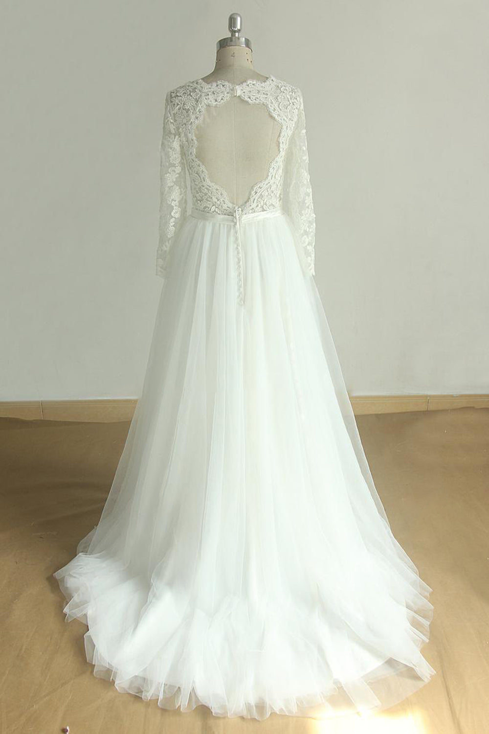 Elegant A-line Lace Tulle Wedding Dress Long Sleeves Appliques Bridal Gowns - Fashionpara