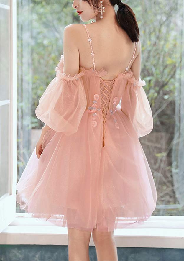 Elegant A-line Square Neckline Short Sleeve Tulle Homecoming Dress with Beading Pleats - Fashionpara