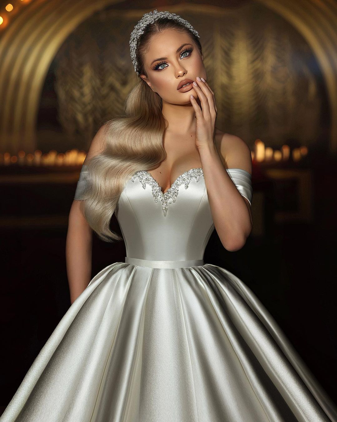 Sophisticated Long Ivory Sweetheart Off-The-Shoulder A-Line Sleeveless Wedding Dress - Fashionpara