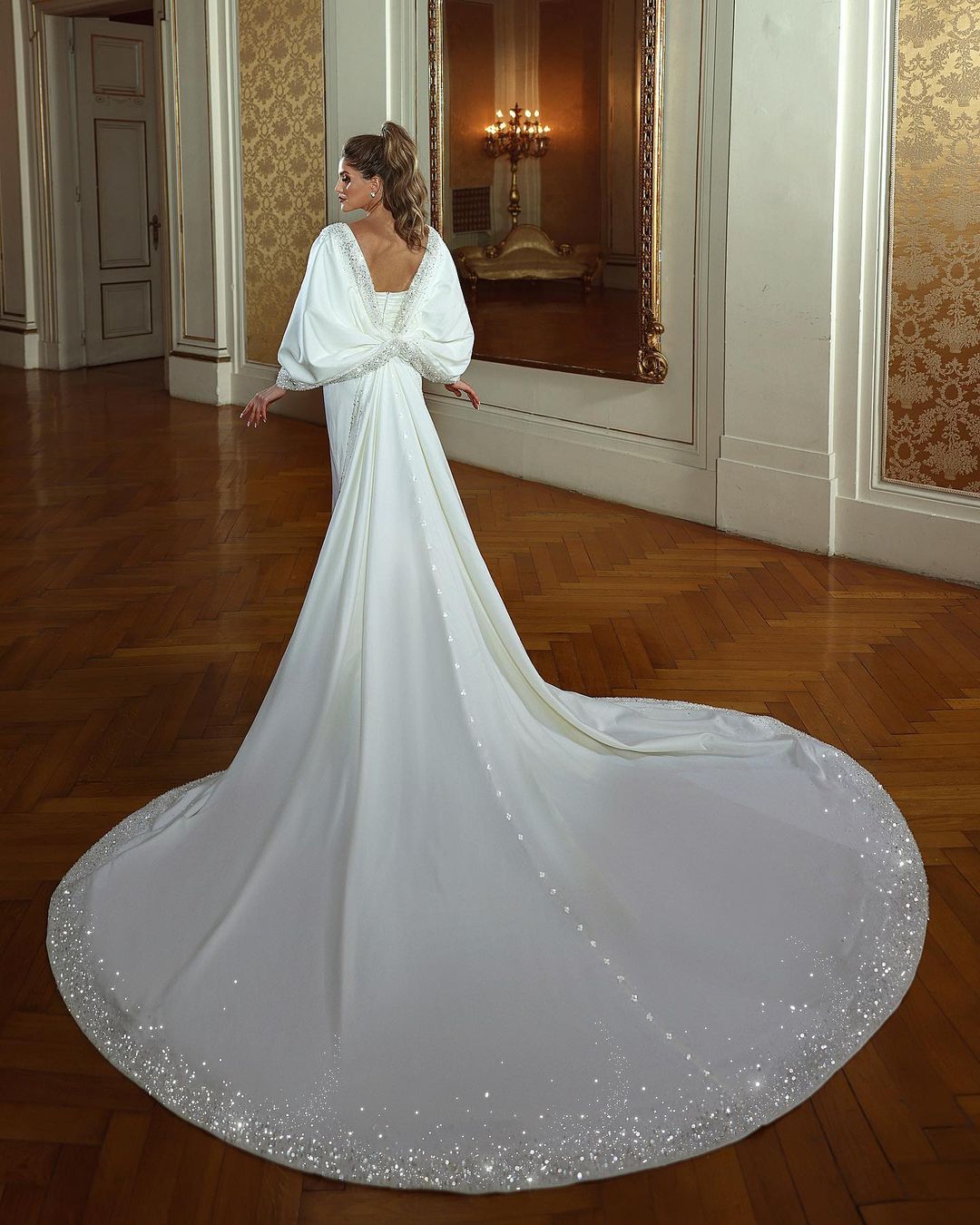 Elegant Long Mermaid Sweetheart Wedding Dress with Long Sleeves and Beading - Fashionpara