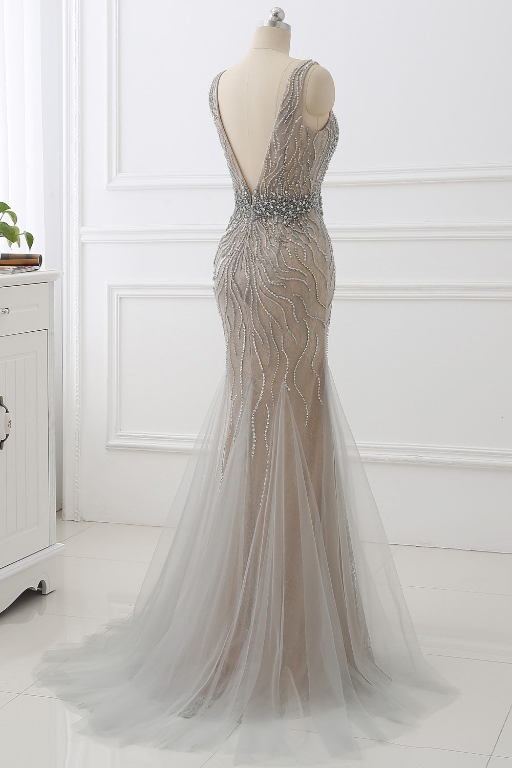 Elegant Strap V-Neck Sleeveless Mermaid Prom Dresses with Beadings Ruffles - Fashionpara