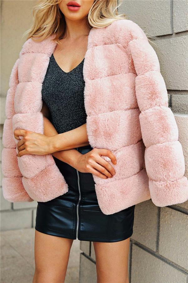 Luxurious Thick Fluffy Faux Fur Coat in Light Gray