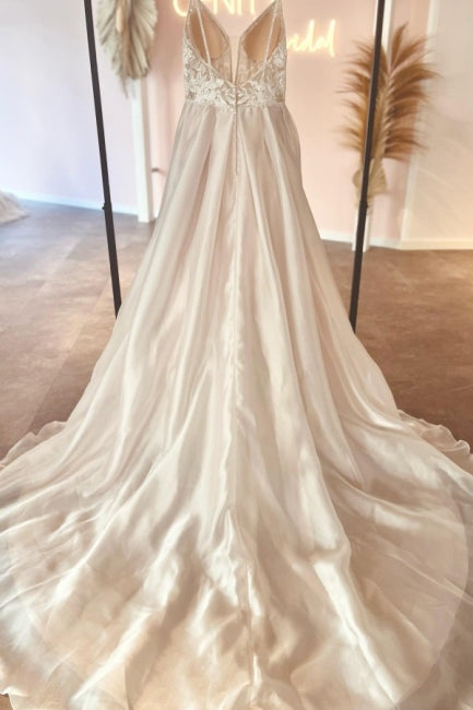 Elegant V-Neck Spaghetti Straps Sleeveless A-Line Wedding Dress in Delicate Lace - Fashionpara