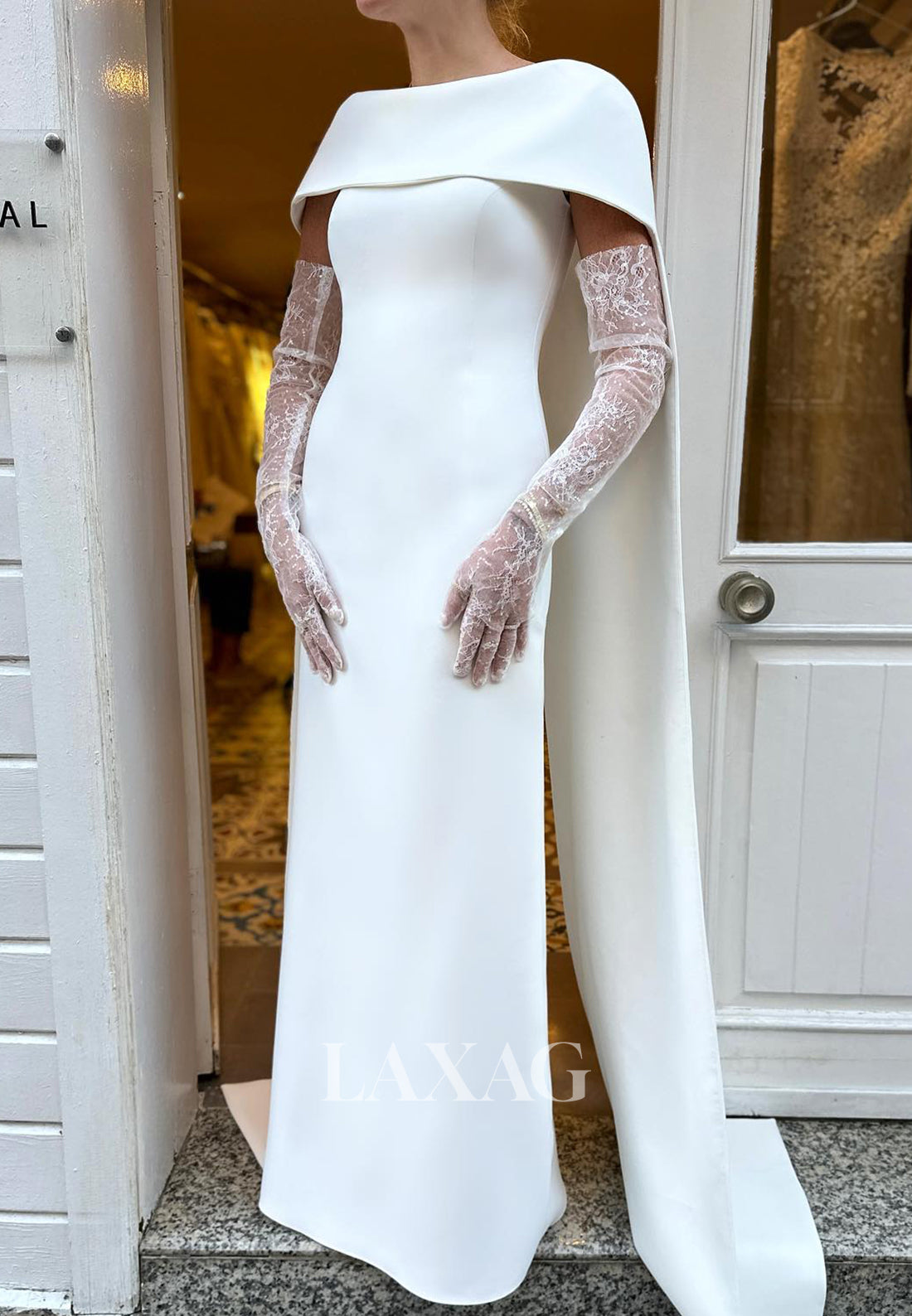 Simple Sleeveless Satin Bride Gowns Floor-Length Fitted Wedding Dress with Long-Lace-Gloves