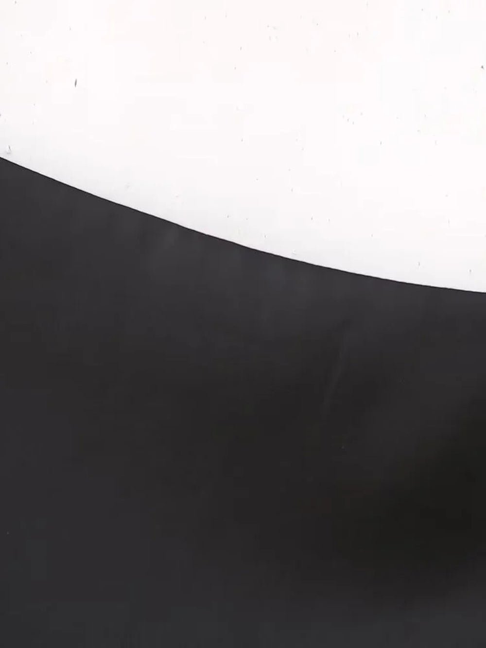 Backless Chic Top - Fashionpara