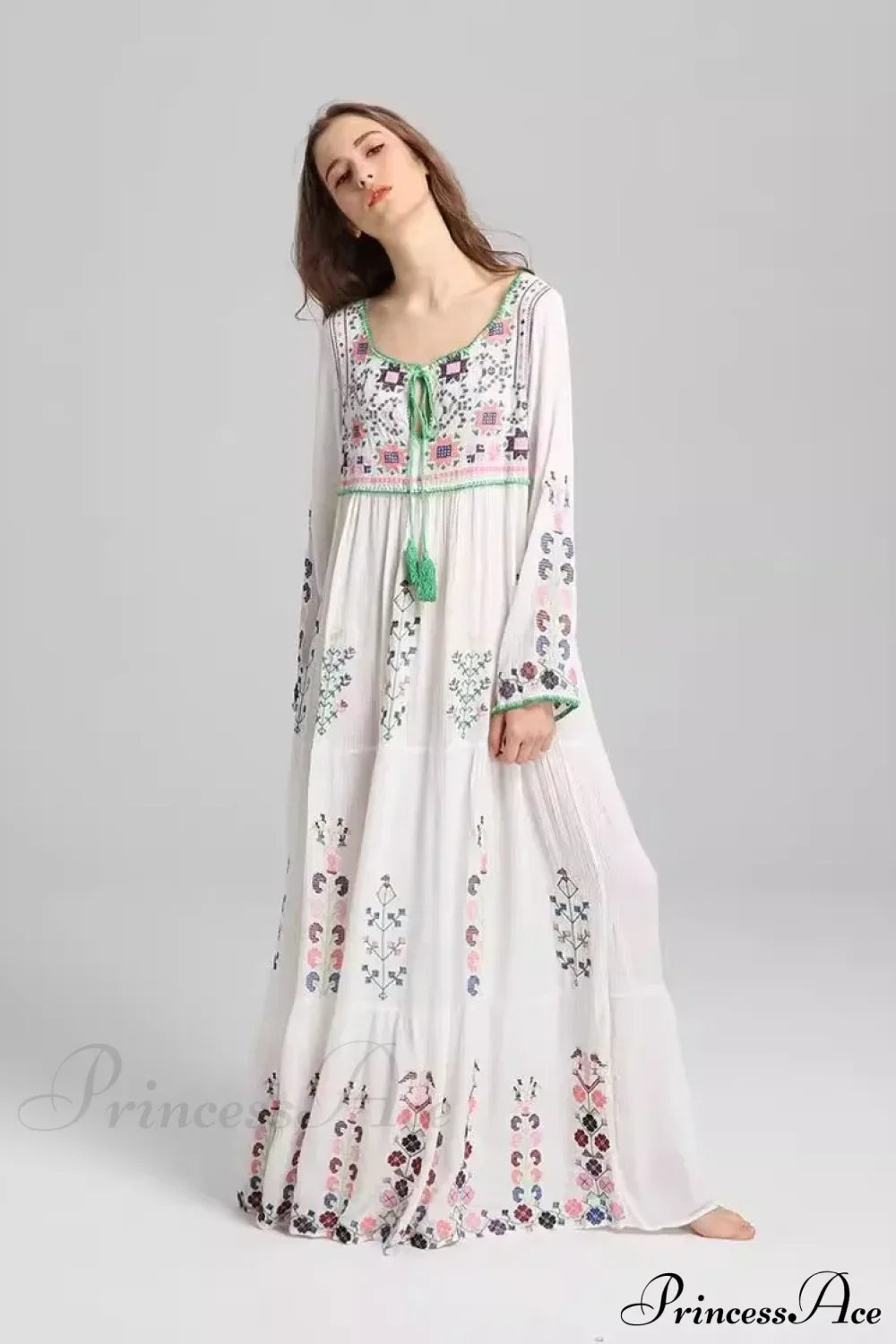 Embroidery Floral Long-sleeved Gypsy Maxi Boho Dress