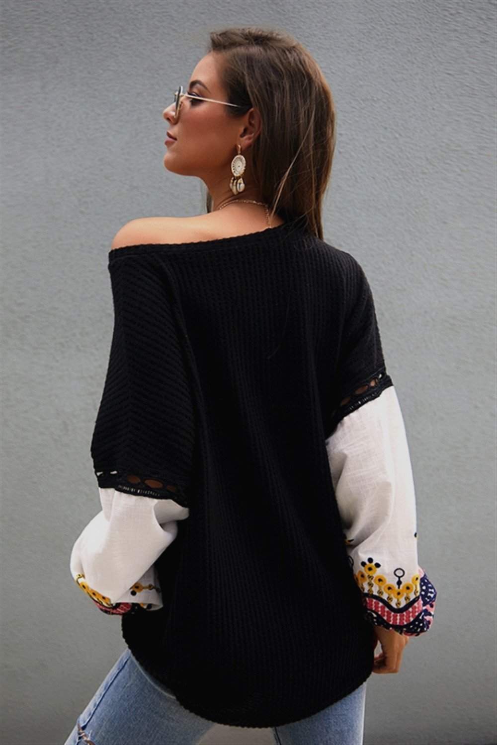 RadyRin Embroidery Lantern Sleeve Sweater for Effortless Style