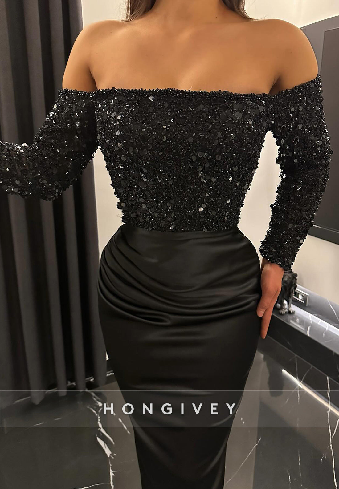 Appliqued Strapless Column Floor-Length Off the Shoulder Pleated  Evening Gown