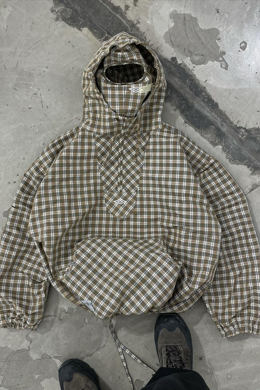 Vintage Plaid Half-Placket Masked Hoodie 2