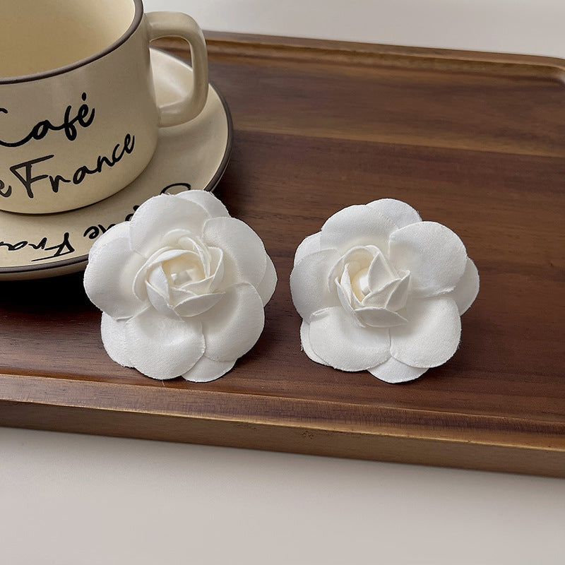 Camellia Pearl Sweet Stud Earrings