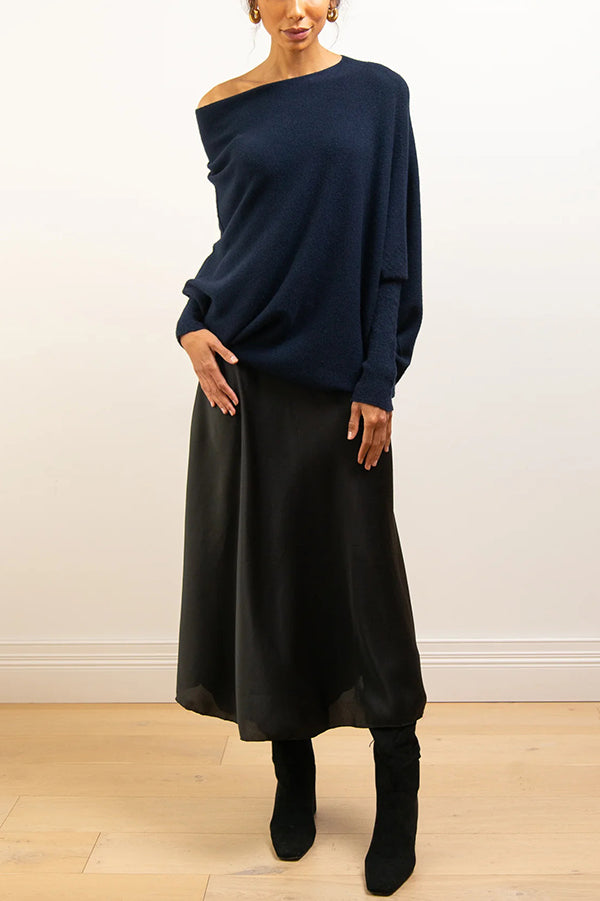 Chic Solid Color Round Neck Long Sleeve Knitted Sweater