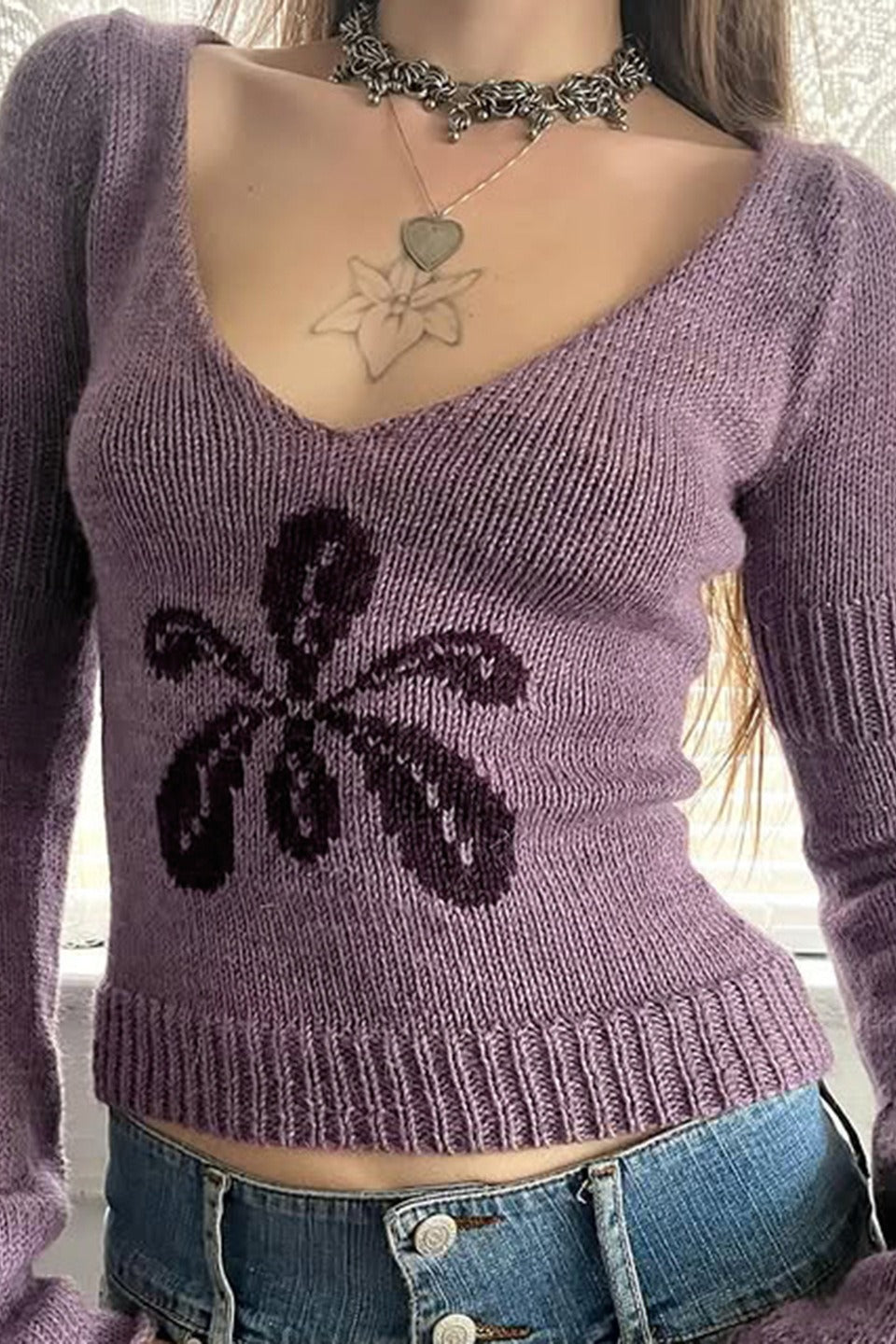 Relaxed Fit V-Neck Floral Sweater
