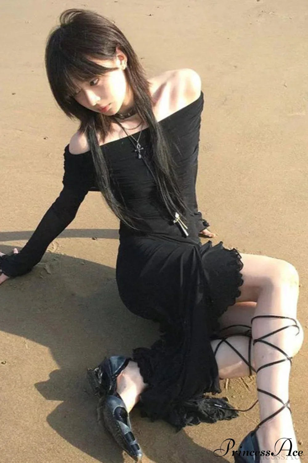 Fashionable Ruffle Hem Split Bodycon Maxi Dress Black / S