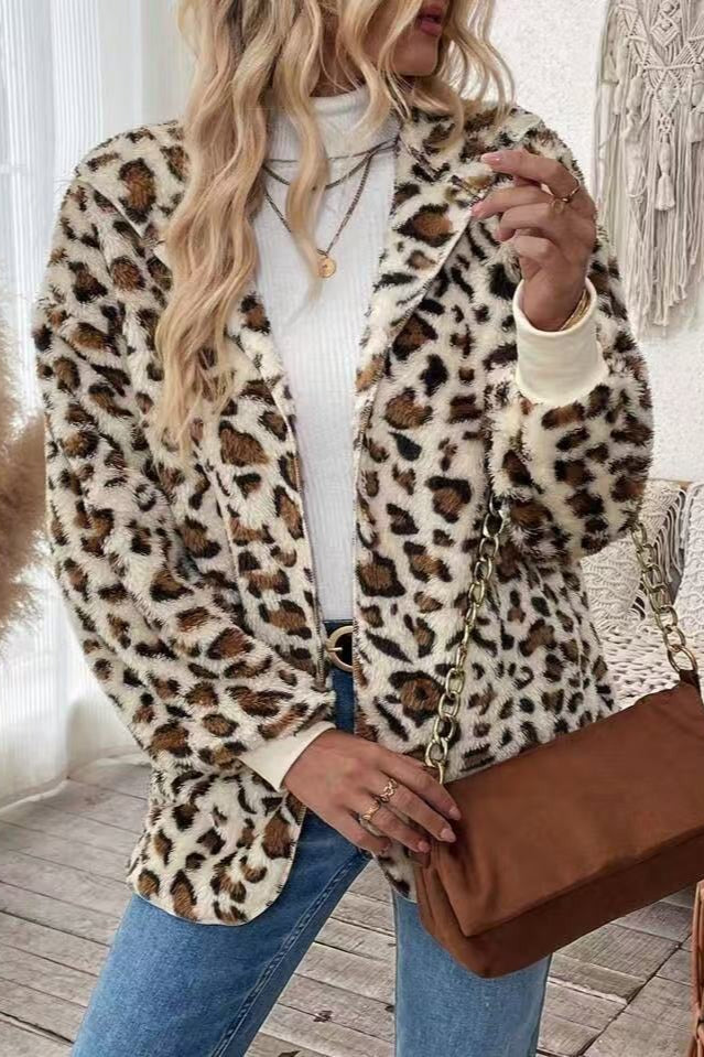 Reversible Printed Fleece Coat for Stylish Warmth and Comfort