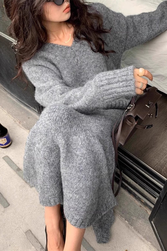 PrincessAce V-neck Knit Sweater and Mermaid Skirt Set