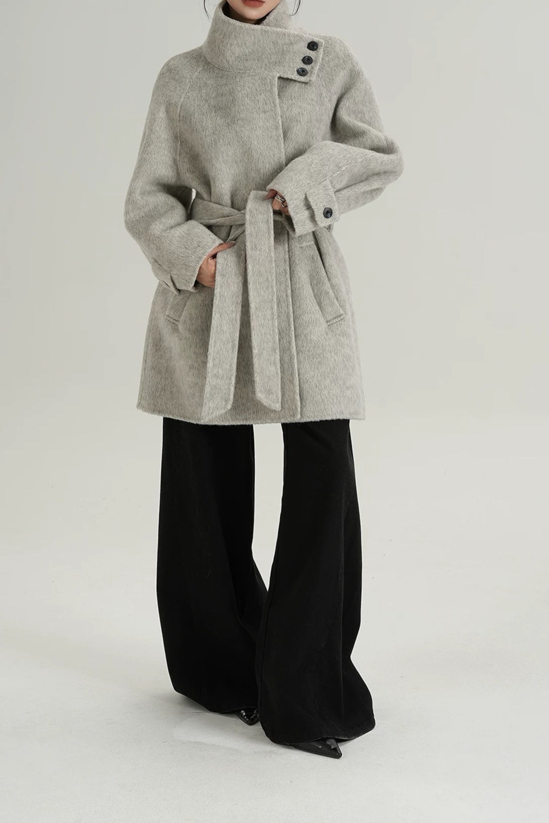 Solid Wool Warm Loose Mock-neck Coat 9