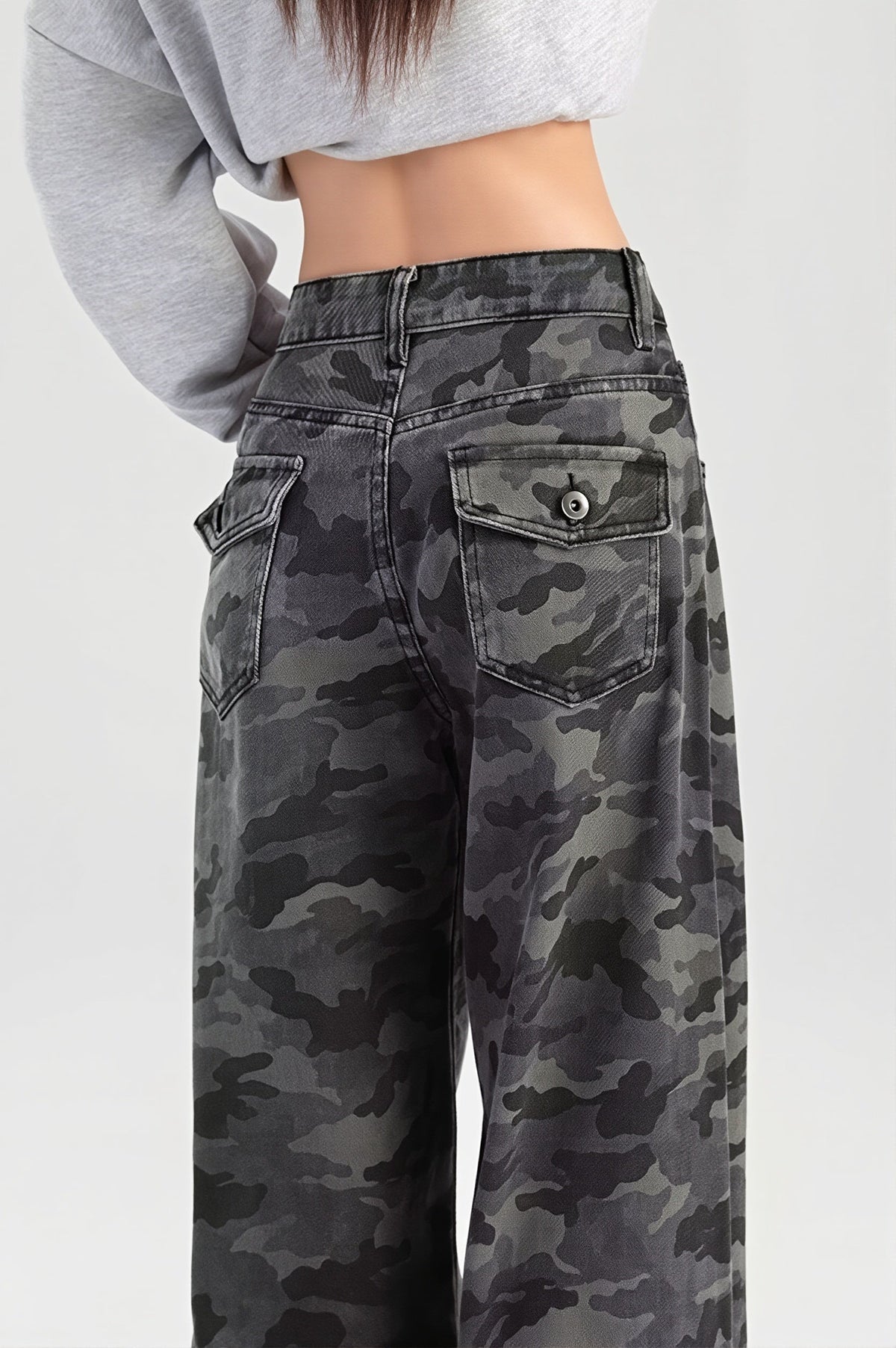 Camo Wide Leg Cargo Jeans