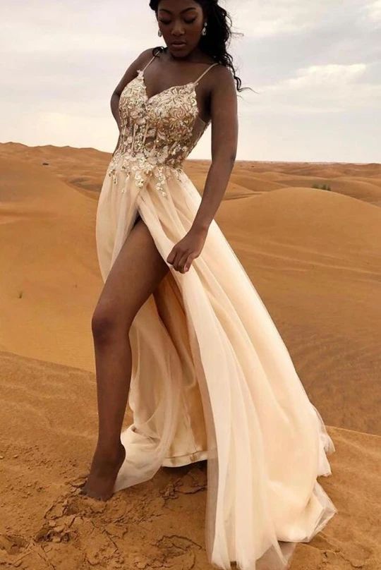 V-neck Tulle Long Prom Dresses with Appliques and Beading - Fashionpara