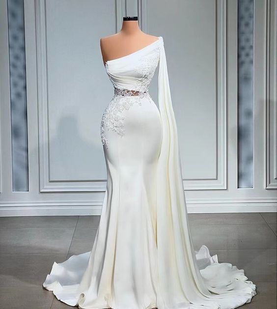 white wedding dress, mermaid wedding dress, vestidos de novia, one shoulder wedding dress - Fashionpara