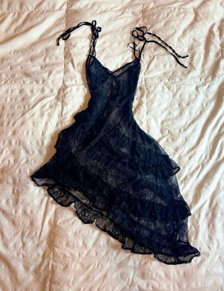 Sexy Lace Prom Dress Ruffled Formal Evening Dress - Fashionpara