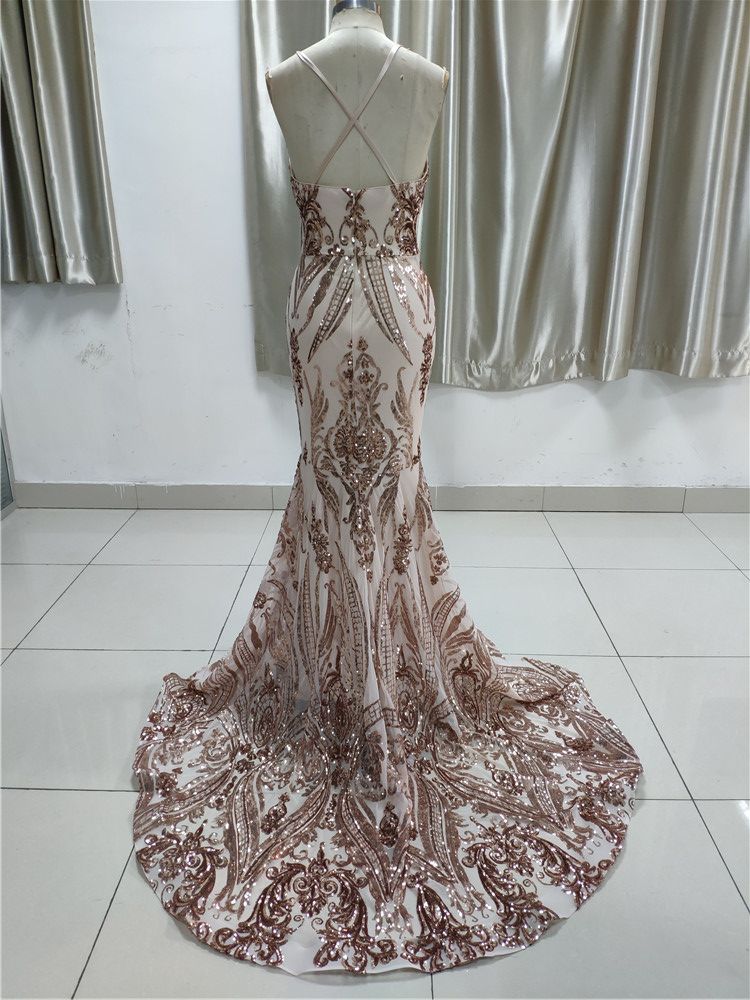 Glamorous V Neck Sleevless Affordable Prom Dresses With Appliques Spaghetti Straps - Fashionpara