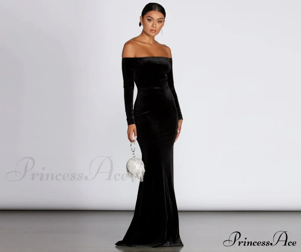 Ida Velvet Stylish Formal Gown