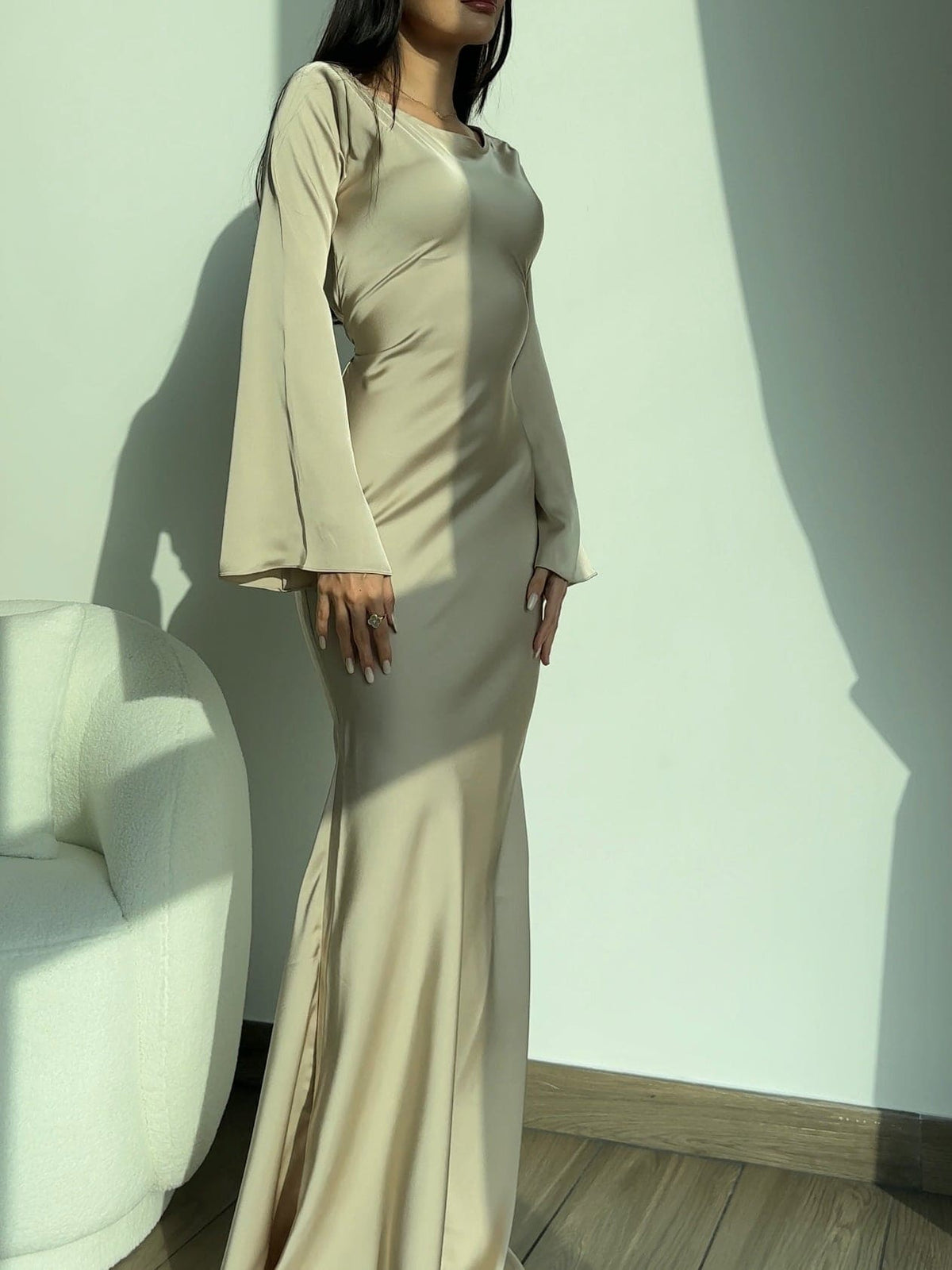 Satin Scoop Neck Bell Sleeve Ruched Waist Mermaid Maxi Dress - View 13