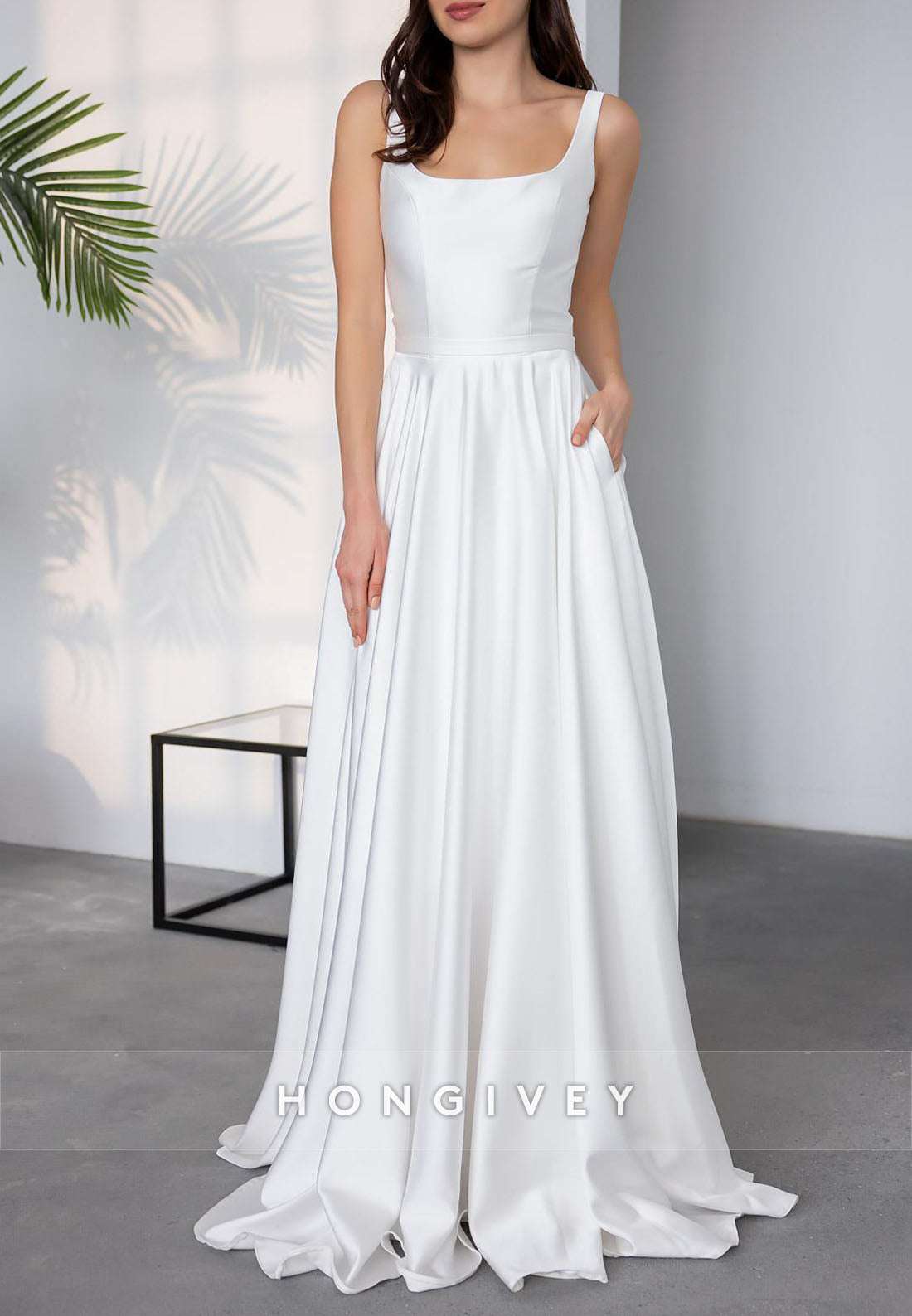 Simple Crisscross Back A-line Wedding Guest Dresses Square Regular Straps Pleated Evening Gown