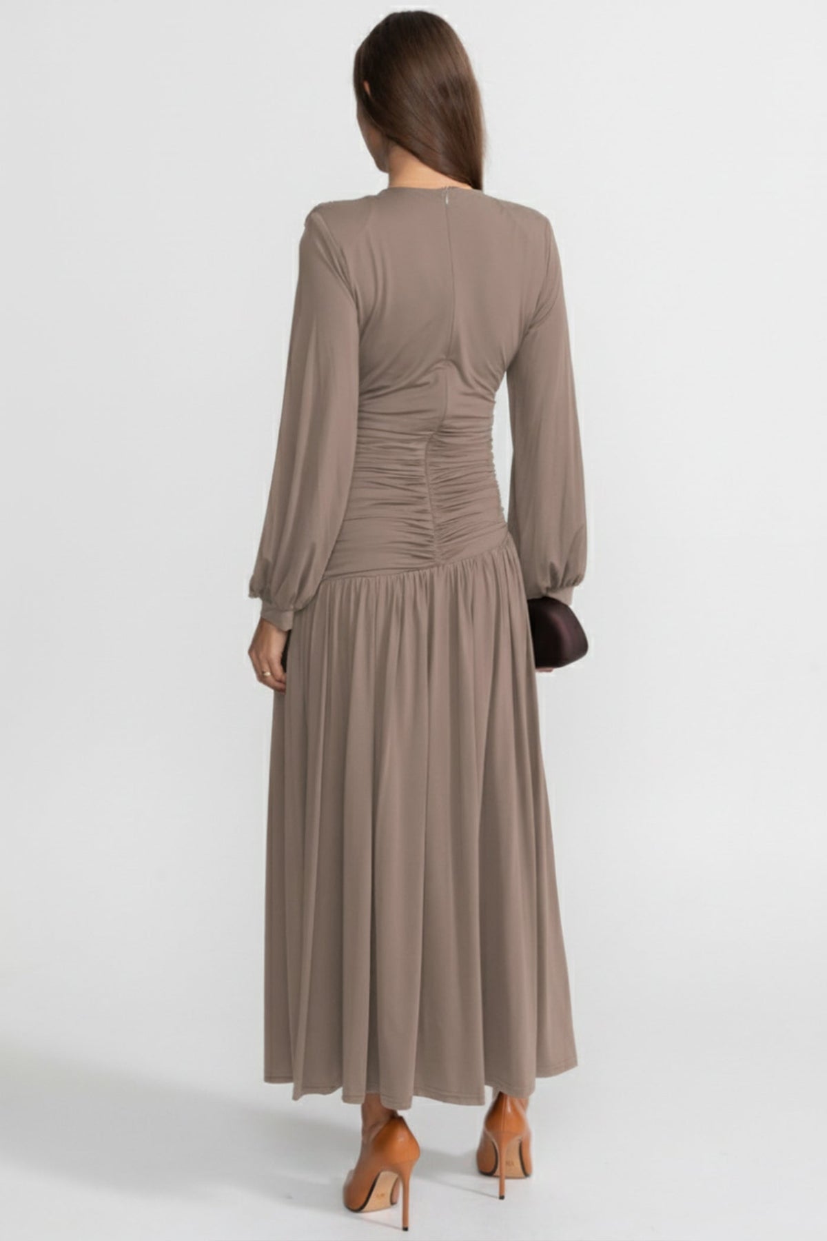Long Sleeve Round Neck Draped Braided Waist Pleated Maxi Dress - View 4