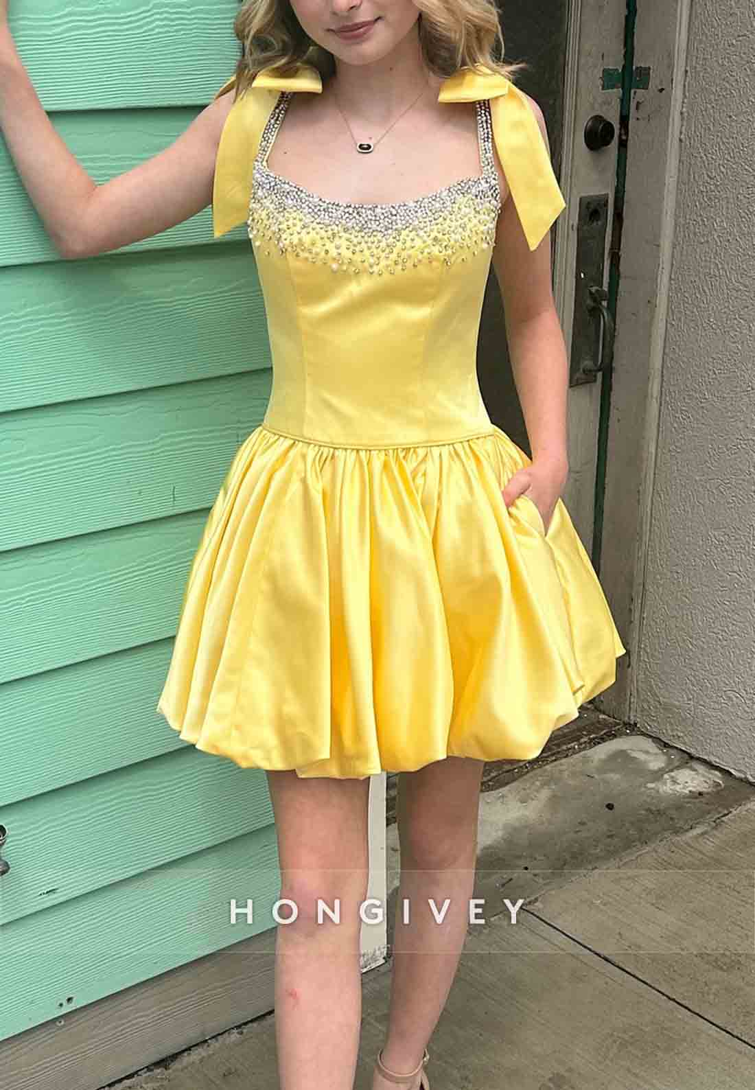 Bowknot Beading Off the Shoulder Satin Pleated Princess Mini Homecoming dresses