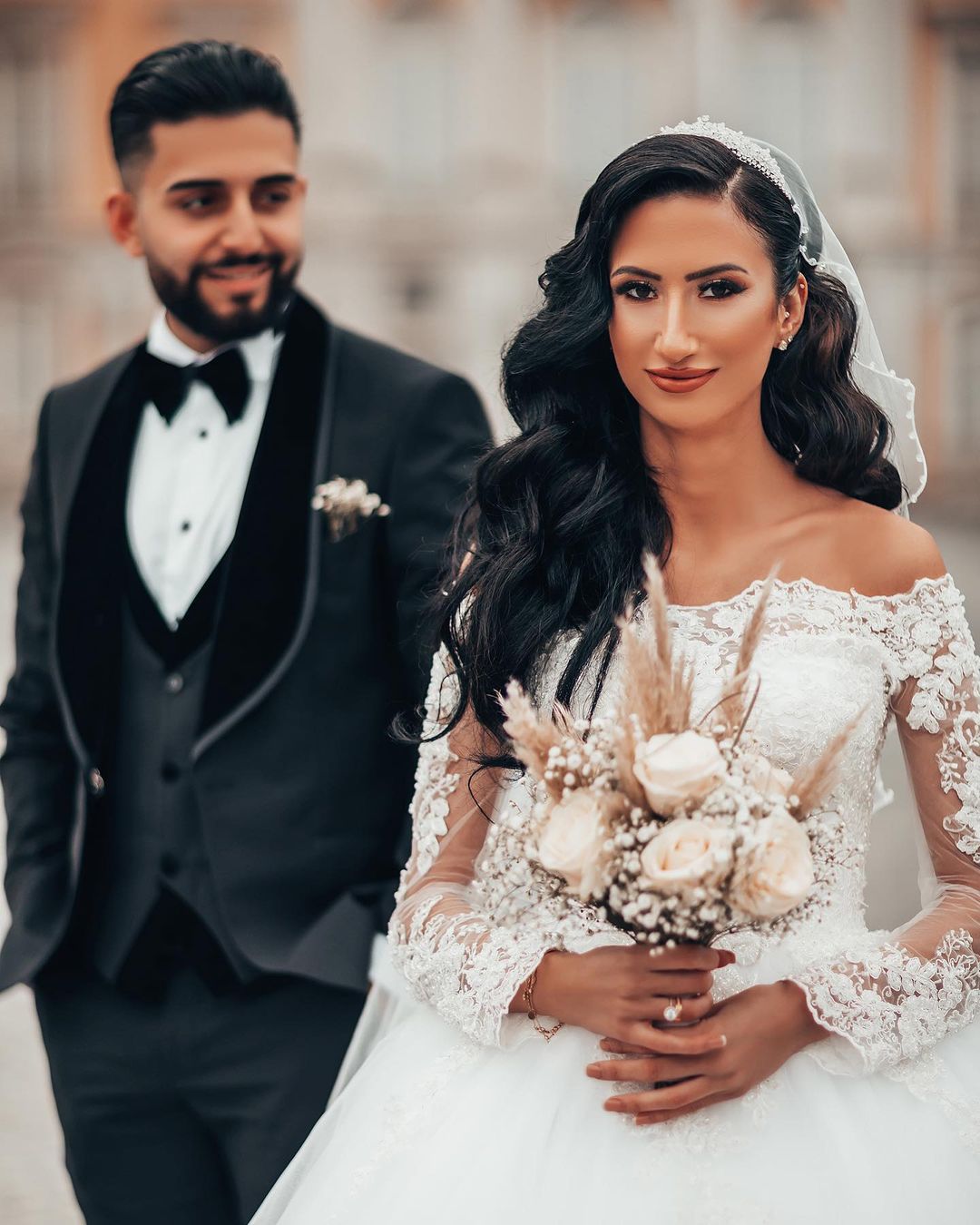 Long Sleeves Ball Gown Wedding Dress Off-the-Shoulder With Appliques - Fashionpara