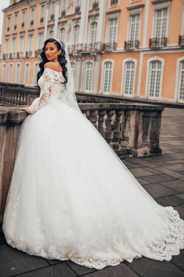 Long Sleeves Ball Gown Wedding Dress Off-the-Shoulder With Appliques - Fashionpara