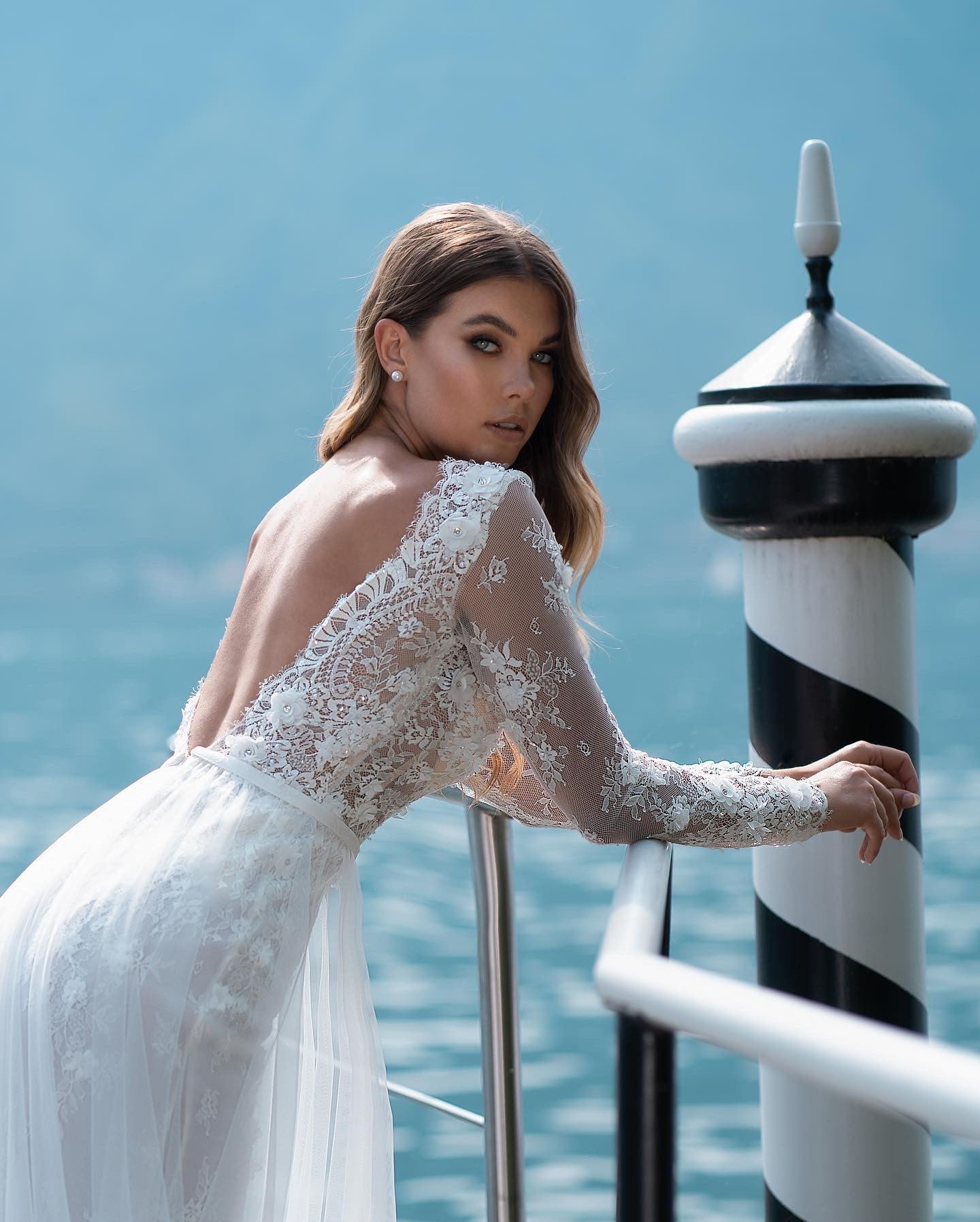 Long Sleeves Lace Wedding Dress Tulle With V-Neck - Fashionpara
