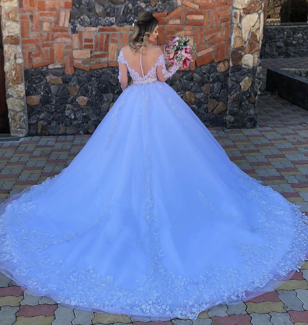 Long Sleeves Off-the-Shoulder Wedding Dress Long With Appliques - Fashionpara