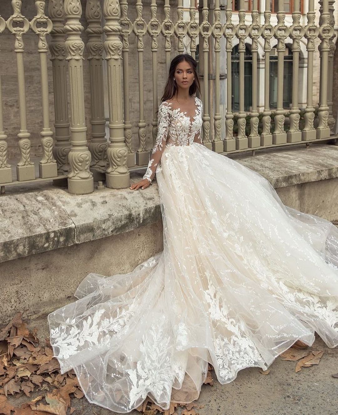 Long Sleeves Wedding Dress Princess With Lace Appliques - Fashionpara