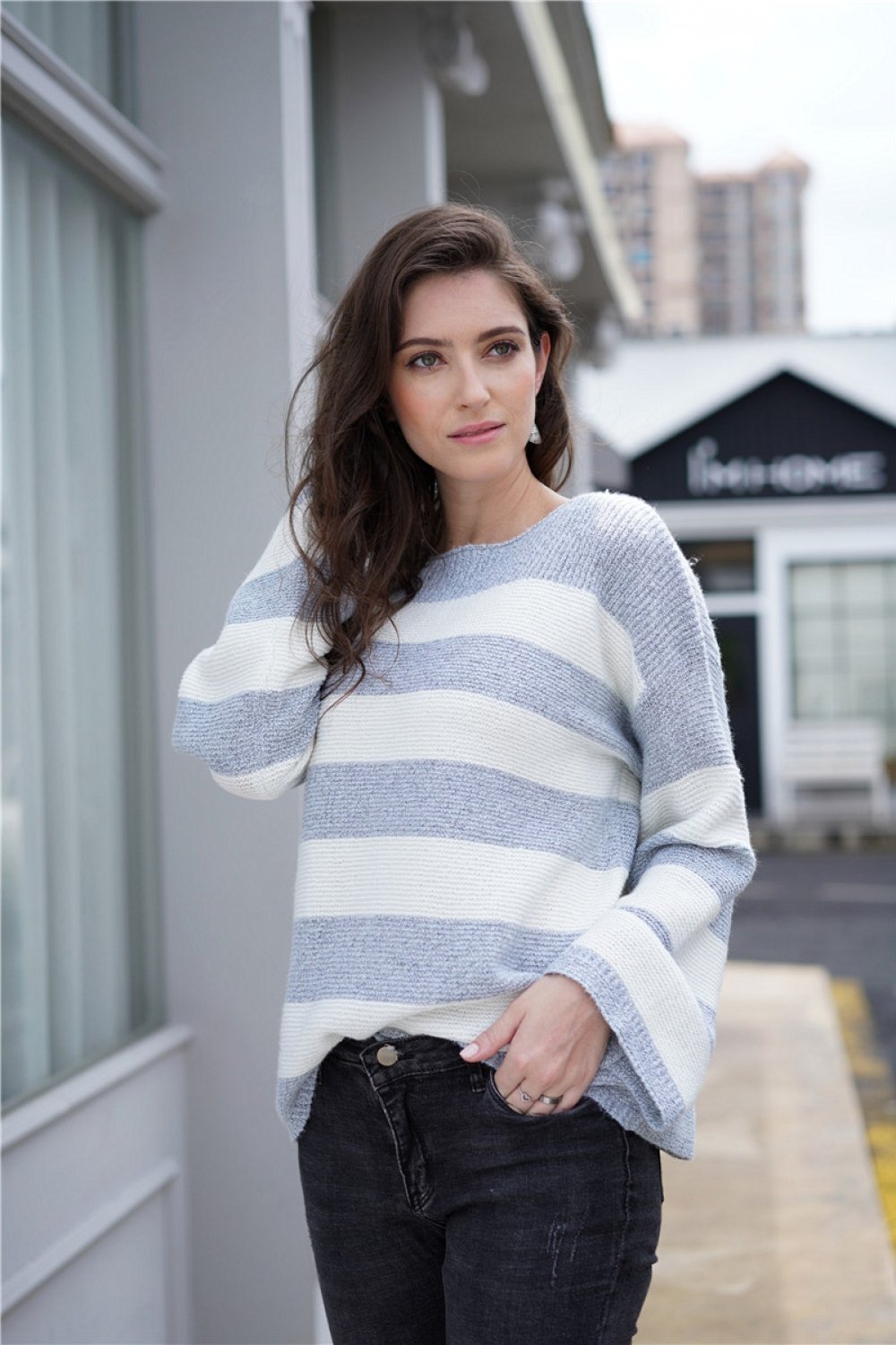 RadyRin Cozy Loose Round Neck Sweater for Effortless Style