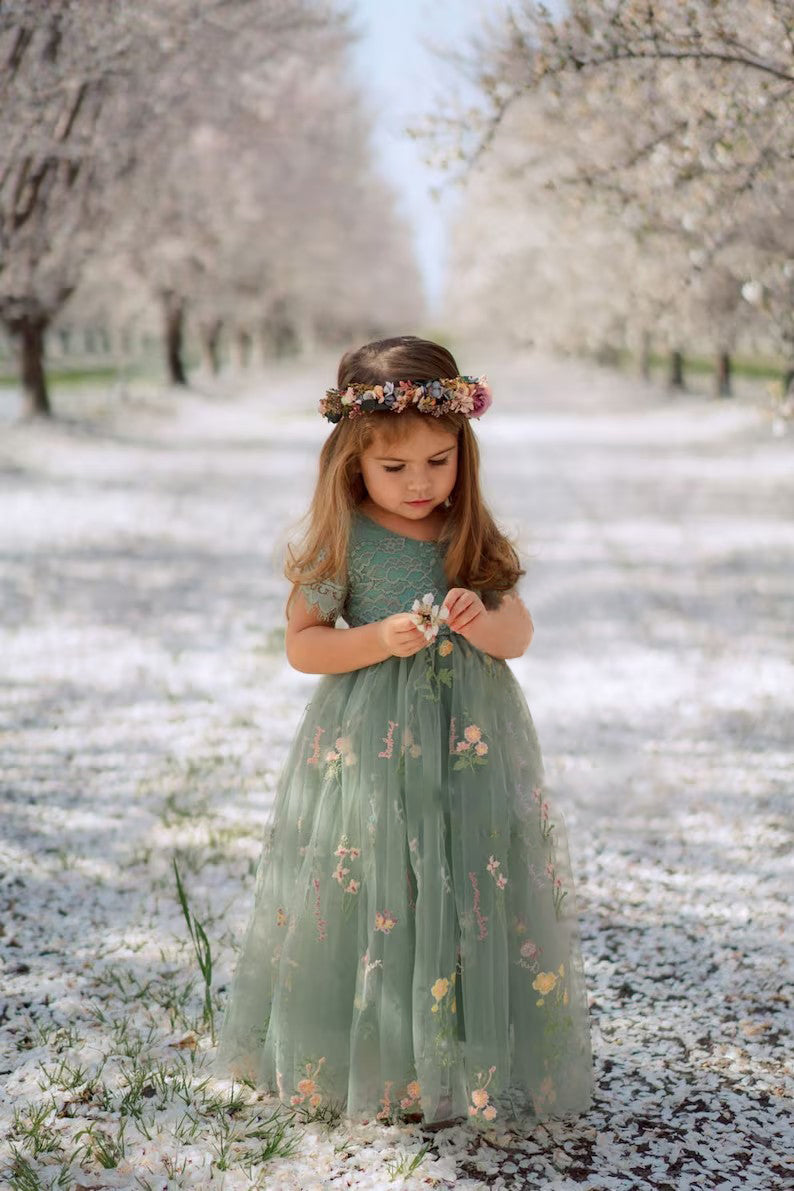 Lovely Green Cap Sleeves A-line Flower Girl Dresses With Appliques - Fashionpara