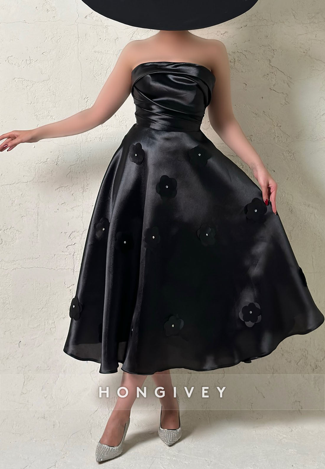 Tea-Length Princess Off the Shoulder Cocktail Dresses Satin Strapless Handmade Flowers Evening Gown
