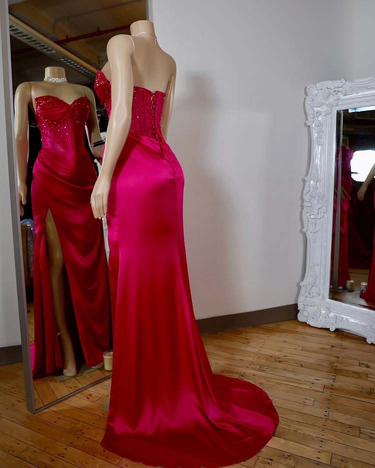Spaghetti Straps Sweetheart Seeleveless Sheath High Split Pleated Satin Prom Dress with Beads Evening Dress