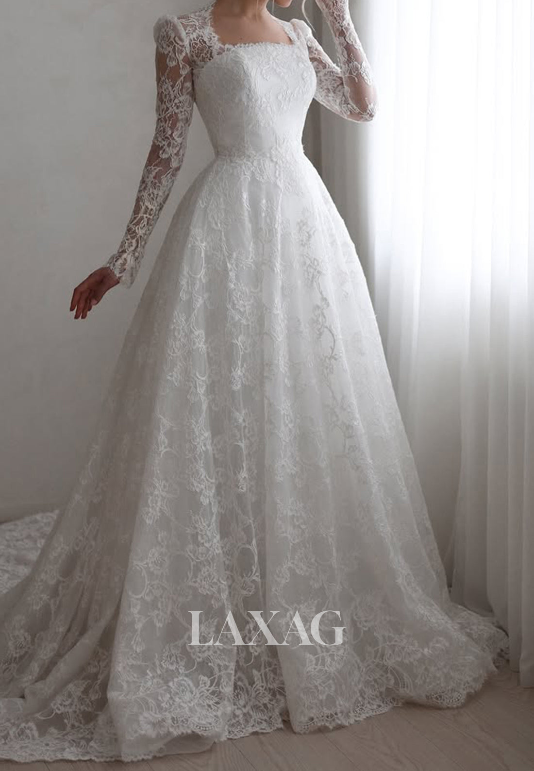 Square-Neck Long-Sleeves A-Line Wedding Dress Allover Lace Pleated Sheer Bride Gowns with Train