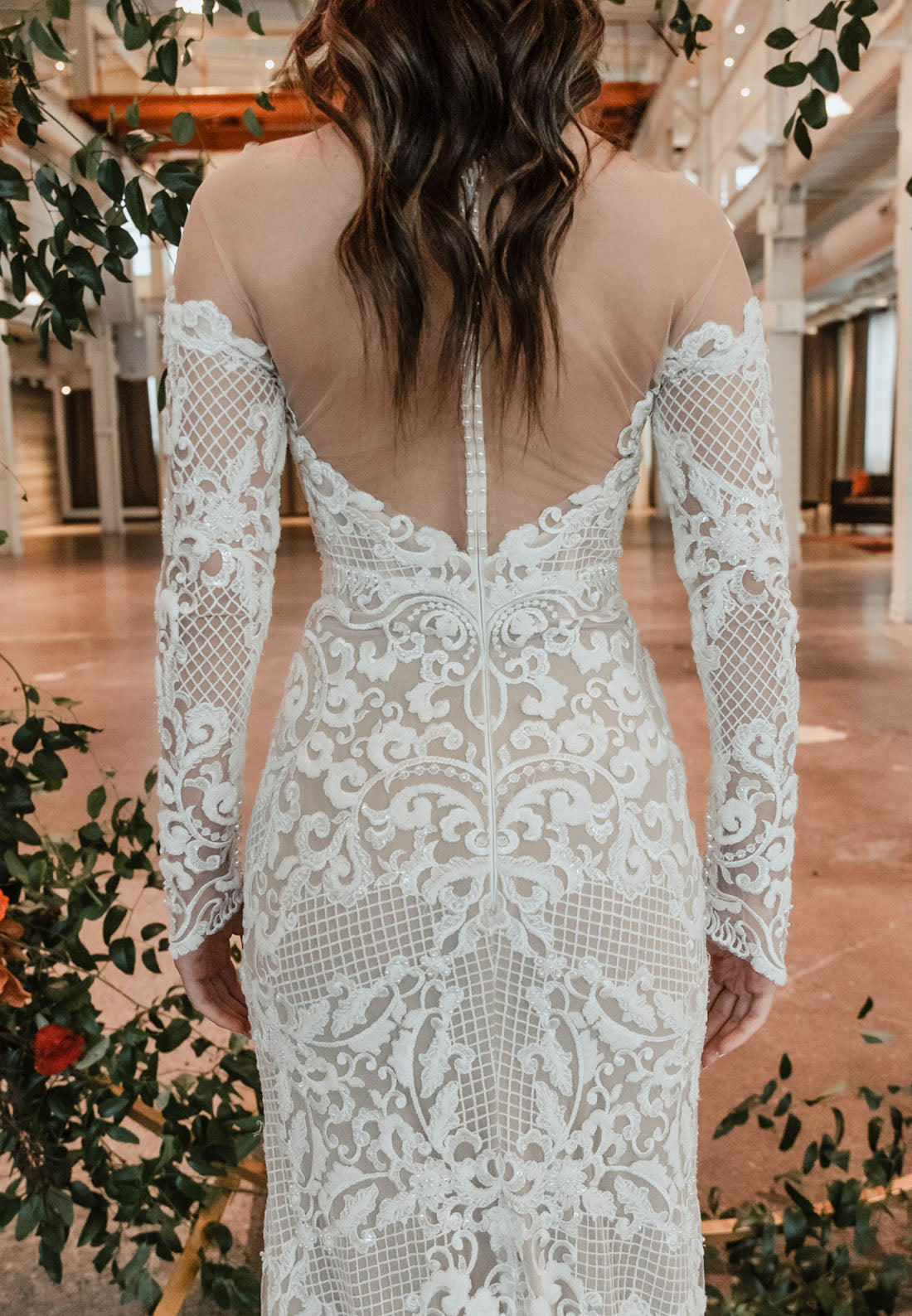 Illusion Neck Off the Shoulder Lace Trumpet Court Train Wedding Dresses